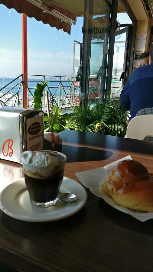 B&B La Paciota - Appartamento A 2 Passi Dal Mare 메시나