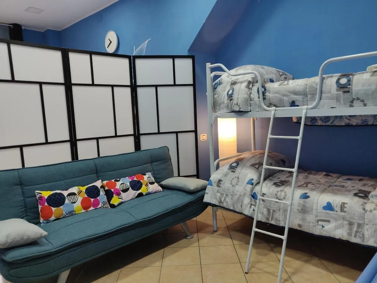 B&B La Paciota - Appartamento A 2 Passi Dal Mare 메시나 0*,  이탈리아
