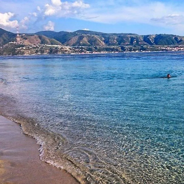 B&B La Paciota - Appartamento a 2 passi dal mare Messina 0*,